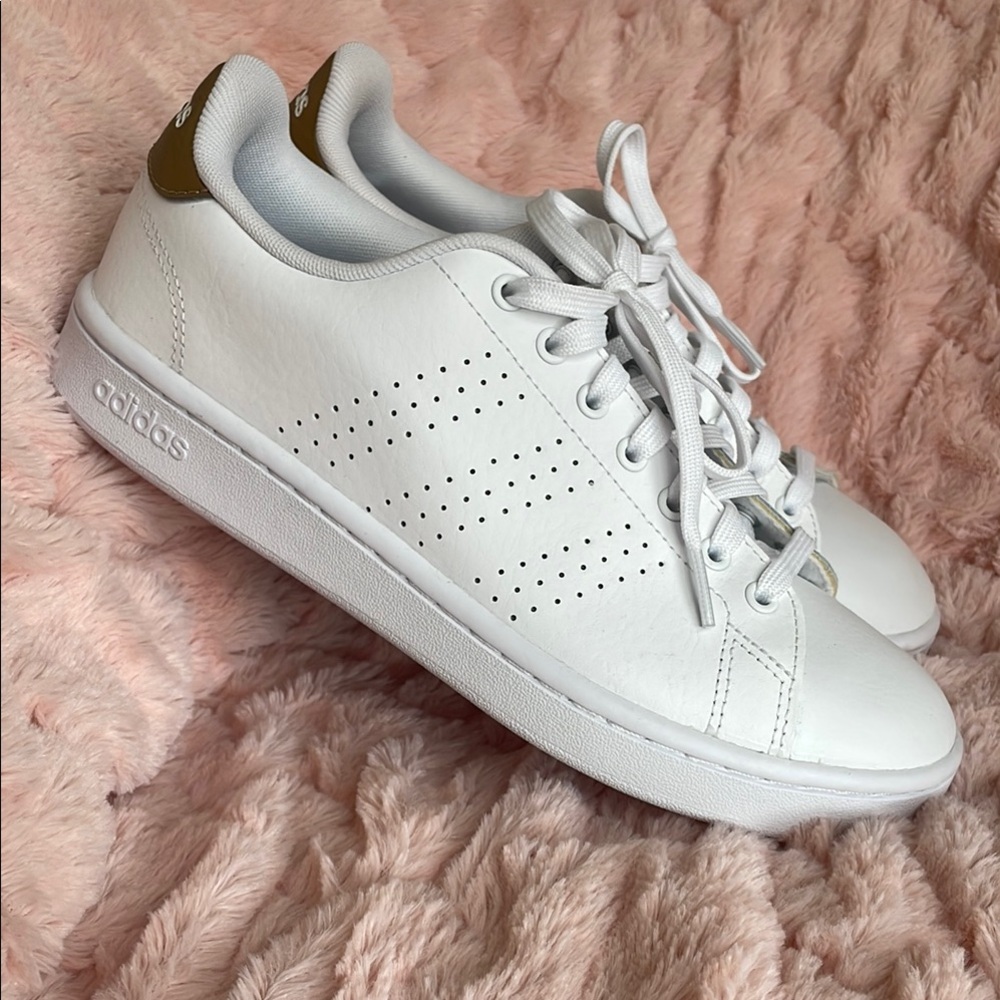 Brand New Adidas White Classic Sneakers with Gold Accent Cloudfoam